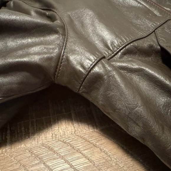 Clipper Mist by London Fog Leather Bomber Jacket Size 44 - Picture 6 of 10